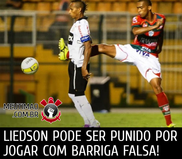 Liedson com barriga falsa