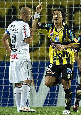 Alessandro quer os apuros causados pelo gol de Herrera não se repitam