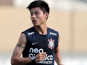 Chen Zhi-Zhao ainda deve esperar para estrear pelo Corinthians