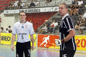 De sa&iacute;da para It&aacute;lia goleiro do Tim&atilde;o agradece o carinho recebido por todos do