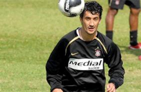 Douglas era o maestro do Corinthians em 2008 e 2009