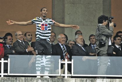 Liedson negociado para o