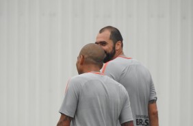 Sheik e Danilo durante jogo-treino contra o Nacional-SP