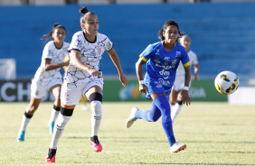 Gabi Portilho em jogo contra o So Jos pelo Campeonato Brasileiro Feminino 2022