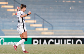 Gabi Zanotti em jogo contra o So Jos pelo Campeonato Brasileiro Feminino
