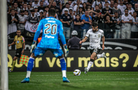 Bruno Mndez contra o Flamengo