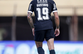 Gustavo Mosquito com a camisa 19 do Corinthians