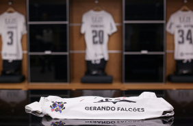 Parceria Gerando Falces estampada na camisa do Corinthians