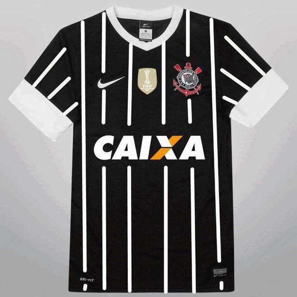 Camisa do Corinthians circulada em redes sociais engana torcedores