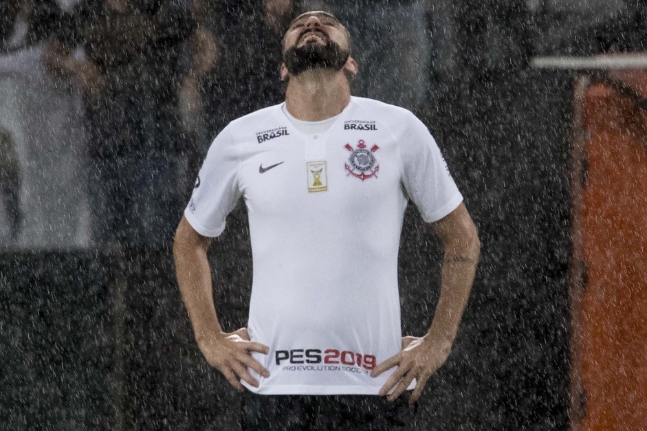 Contrato de Danilo no Corinthians chega ao fim no final desta temporada