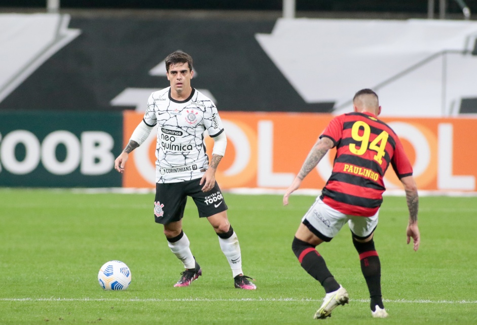 Fagner durante jogo entre Corinthians e Sport, na Neo Qumica Arena, pelo Brasileiro