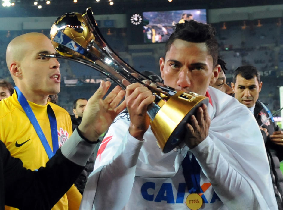 Ralf marcou presena no ttulo mundial do Corinthians em 2012
