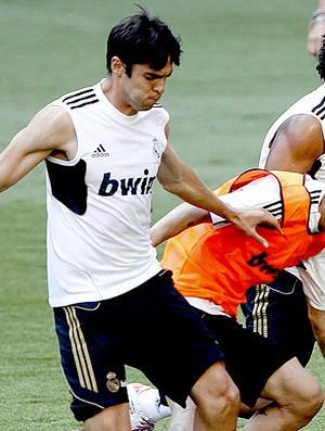 Arsenal e Corinthians querem Kaká por empréstimo, diz site britânico