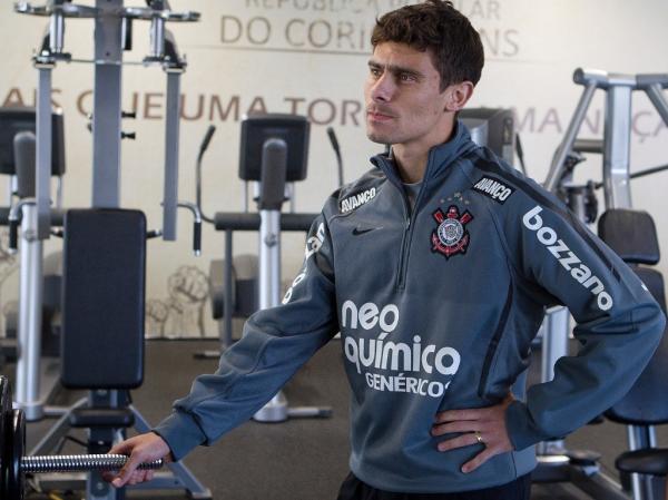CBF fecha no feriado e Alex pode n&atilde;o estrear