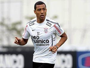 Luiz Ramírez: um turno sem jogar pelo Corinthians