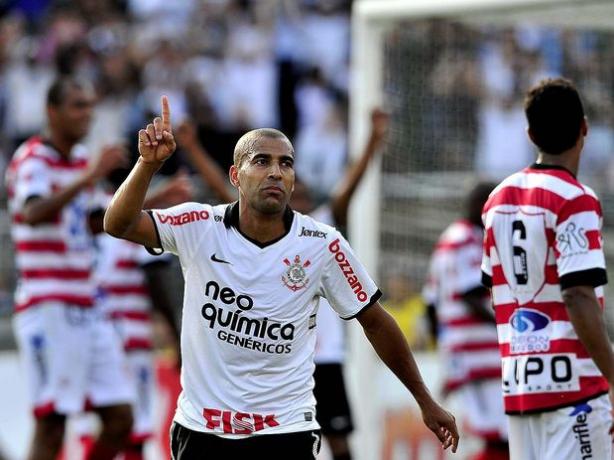 Skeik decide! Tim&atilde;o bate Linense e continua 100%
