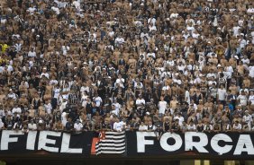SP - PALMEIRAS/SP X CORINTHIANS/SP - ESPORTES - Os jogadores durante partida válida pelo Campeonato Brasileiro de 2007, realizada no Morumbi, na zona sul de São Paulo, neste domingo a tarde