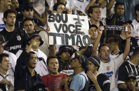 SP - CORINTHIANS/SP X VASCO DA GAMA/RJ - ESPORTES - Os jogadores durante partida vlida pelo Segundo Turno do Campeonato Brasileiro de 2007, realizada no Pacaembu, na zona oeste de So Paulo, nesta quarta-feira a noite