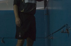 SP - CENE/MS X CORINTHIANS/SP - ESPORTES - O técnico Mano Menezes nos vestiários antes da partida amistosa, realizada no estádio Morenão, em Campo Grande, Mato Grosso do Sul, neste sábado a tarde
