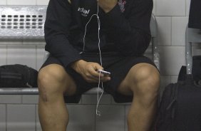 SP - CORINTHIANS/SP X SPORT/RECIFE- ESPORTES - Nilton nos vestiários antes da primeira partida da decisão da Copa do Brasil 2008, realizada no estádio do Morumbi, nesta quarta-feira a noite