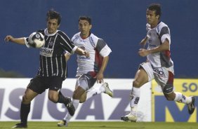 SP - GREMIO BARUERI/SP X CORINTHIANS/SP - ESPORTES - durante partida do Campeonato Brasileiro da Segunda Divisão 2008, realizada no estádio Arena Barueri, no municipio de Barueri, zona oeste de São Paulo, neste sábado a tarde