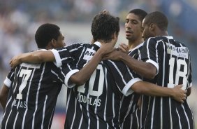 SP - GREMIO BARUERI/SP X CORINTHIANS/SP - ESPORTES - durante partida do Campeonato Brasileiro da Segunda Divisão 2008, realizada no estádio Arena Barueri, no municipio de Barueri, zona oeste de São Paulo, neste sábado a tarde