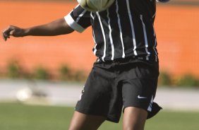 Campeonato Paulista de futebol feminino; Corinthians x Cotia Kurdana; Deva durante partida realizada hoje, sábado a tarde no estádio do Pacaembu;