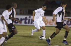 SP - BRAGANTINO/BRAGANCA PAULISTA X CORINTHIANS/SP - ESPORTES - durante partida vlida pelo Campeonato Brasileiro da segunda diviso 2008, primeiro turno, realizada no estdio Santa Cruz, em Ribeiro Preto, interior de So Paulo, nesta quarta-feira a noite