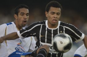 SP - SANTO ANDRE X CORINTHIANS - ESPORTES - durante partida válida pelo Campeonato Brasileiro da segunda divisão 2008, primeiro turno, realizada no estádio Bruno José Daniel, em Santo André, municipio de São Paulo, neste sábado a tarde