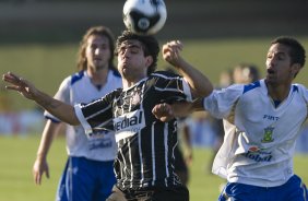 SP - SANTO ANDRE X CORINTHIANS - ESPORTES - durante partida válida pelo Campeonato Brasileiro da segunda divisão 2008, primeiro turno, realizada no estádio Bruno José Daniel, em Santo André, municipio de São Paulo, neste sábado a tarde