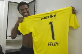 SP - CORINTHIANS X BAHIA - ESPORTES - nos vestiários antes da partida válida pelo Campeonato Brasileiro da segunda divisão 2008, primeiro turno, realizada no estádio do Pacaembu, zona oeste da cidade, neste sábado a tarde