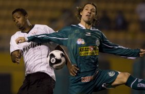 SP - CORINTHIANS/SP X JUVENTUDE/RS - ESPORTES - durante partida válida pelo Campeonato Brasileiro da segunda divisão 2008, primeiro turno, realizada no estádio do Pacaembu, zona oeste da cidade, nesta terca-feira a noite