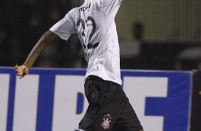 SP - CORINTHIANS/SP X JUVENTUDE/RS - ESPORTES - durante partida válida pelo Campeonato Brasileiro da segunda divisão 2008, primeiro turno, realizada no estádio do Pacaembu, zona oeste da cidade, nesta terca-feira a noite