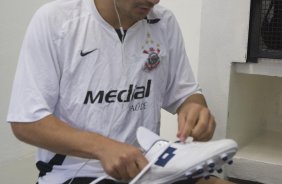 SP - CORINTHIANS/SP X ABC/RN- ESPORTES - nos vestiários antes da partida válida pelo Campeonato Brasileiro da segunda divisão 2008, última partida do primeiro turno, realizada no estádio da Pacaembu, neste sábado a tarde