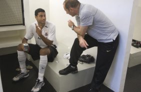 SP - CORINTHIANS/SP X ABC/RN- ESPORTES - nos vestiários antes da partida válida pelo Campeonato Brasileiro da segunda divisão 2008, última partida do primeiro turno, realizada no estádio da Pacaembu, neste sábado a tarde