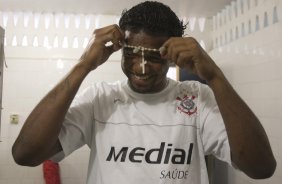 AL - CRB/ALAGOAS X CORINTHIANS/SP - ESPORTES - nos vestiários antes da partida válida pelo Campeonato Brasileiro da segunda divisão 2008, primeira partida do returno, realizada no estádio Rei Pelé, neste sábado a tarde