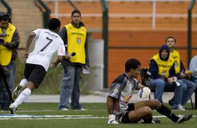 SP - CORINTHIANS/SP X ABC/RN - ESPORTES - durante partida vlida pelo returno do Campeonato Brasileiro da segunda diviso 2008, realizada no estdio do Pacaembu, neste sbado a tarde