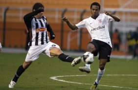 SP - CORINTHIANS/SP X ABC/RN - ESPORTES - durante partida vlida pelo returno do Campeonato Brasileiro da segunda diviso 2008, realizada no estdio do Pacaembu, neste sbado a tarde