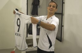 SP - CORINTHIANS/SP X ABC/RN - ESPORTES - nos vestiários antes da partida válida pelo returno do Campeonato Brasileiro da segunda divisão 2008, realizada no estádio do Pacaembu, neste sábado a tarde