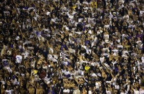 durante partida válida pelas quartas de final, jogo da volta, pela Copa do Brasil 2008, realizada no estádio Santa Cruz em Ribeirão Preto, interior de São Paulo, nesta terca-feira a noite