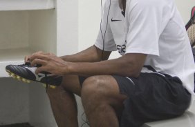 SP - CORINTHIANS/SP X BARUERI/SP - ESPORTES - nos vestirios antes da partida vlida pelo returno do Campeonato Brasileiro da segunda diviso de 2008, realizada no estdio do Pacaembu, neste sbado a tarde