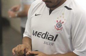 SP - CORINTHIANS/SP X BARUERI/SP - ESPORTES - nos vestirios antes da partida vlida pelo returno do Campeonato Brasileiro da segunda diviso de 2008, realizada no estdio do Pacaembu, neste sbado a tarde