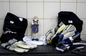 BSB - BRASILIENSE/BSB X CORINTHIANS/SP - ESPORTES - nos vestiários antes da partida válida pelo returno do Campeonato Brasileiro da segunda divisão de 2008, realizada no estádio Serejao/Serejão, nesta terca-feira a noite