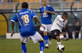 SP- CORINTHIANS/SP X SANTO ANDRE/SP - ESPORTES - durante partida válida pelo returno do Campeonato Brasileiro da segunda divisão de 2008, realizada no estádio do Pacaembu, zona oeste da cidade, neste sábado a tarde