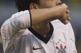 SP- CORINTHIANS/SP X SANTO ANDRE/SP - ESPORTES - durante partida válida pelo returno do Campeonato Brasileiro da segunda divisão de 2008, realizada no estádio do Pacaembu, zona oeste da cidade, neste sábado a tarde