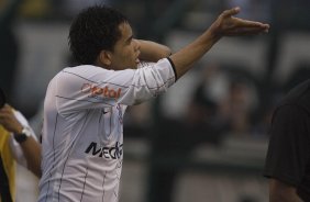 SP- CORINTHIANS/SP X SANTO ANDRE/SP - ESPORTES - durante partida válida pelo returno do Campeonato Brasileiro da segunda divisão de 2008, realizada no estádio do Pacaembu, zona oeste da cidade, neste sábado a tarde