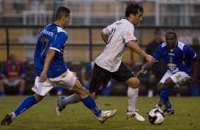 SP- CORINTHIANS/SP X SANTO ANDRE/SP - ESPORTES - durante partida válida pelo returno do Campeonato Brasileiro da segunda divisão de 2008, realizada no estádio do Pacaembu, zona oeste da cidade, neste sábado a tarde