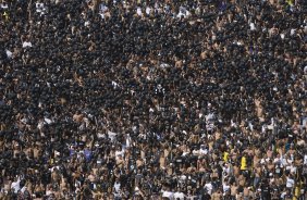 SP - CORINTHIANS/SP X PARANA CLUBE/PR - ESPORTES - durante jogo válido pelo returno do Campeonato Brasileiro Serie B, realizado no estádio do Pacaembu, zona oeste da cidade, neste sábado a tarde