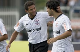 SP - CORINTHIANS/SP X VILA NOVA/GO - ESPORTES - durante a partida vlida pelo returno do Campeonato Brasileiro Serie B, realizado no estdio do Pacaembu, zona oeste da cidade, neste sbado a tarde