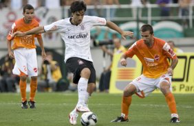 SP - CORINTHIANS/SP X VILA NOVA/GO - ESPORTES - durante a partida vlida pelo returno do Campeonato Brasileiro Serie B, realizado no estdio do Pacaembu, zona oeste da cidade, neste sbado a tarde